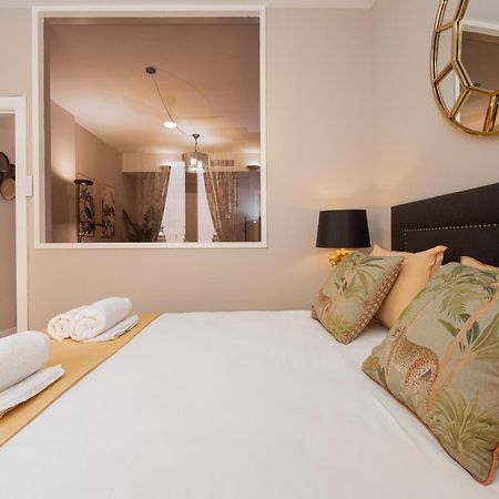 מאלגה C31 Deluxe Apartment Into Cathedral Square מראה חיצוני תמונה